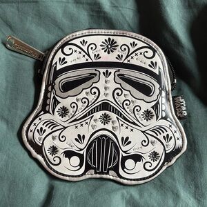 Star Wars loungefly pouch